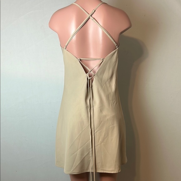 Le Lis Collection Mini Dress Ivory Tie Strap Medium L New - Picture 7 of 14